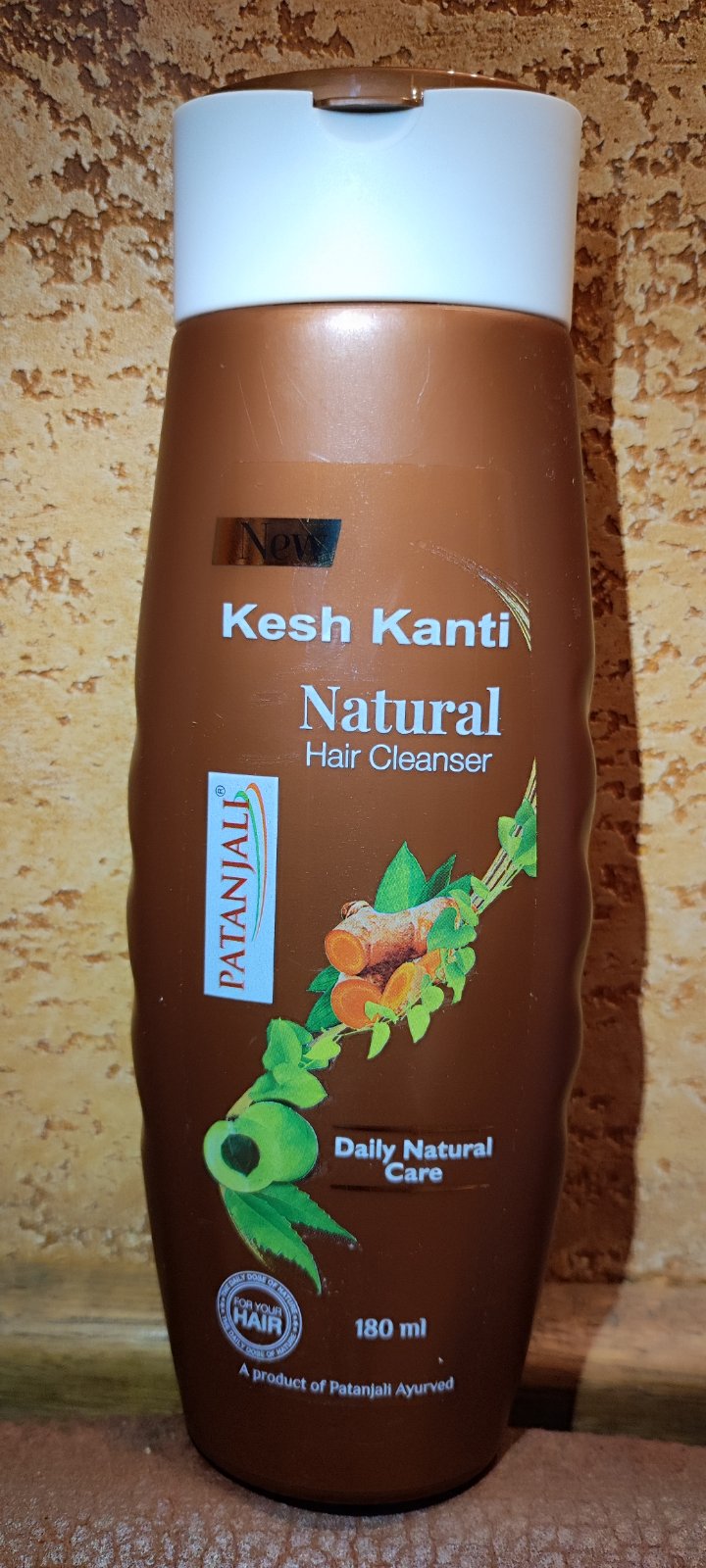 Шампунь Патанджали Натурал для всех типов волос Кеш канти Natural Hair Cleanser Патанджали аюрведа Kesh Kanti Patanjali 180 мл