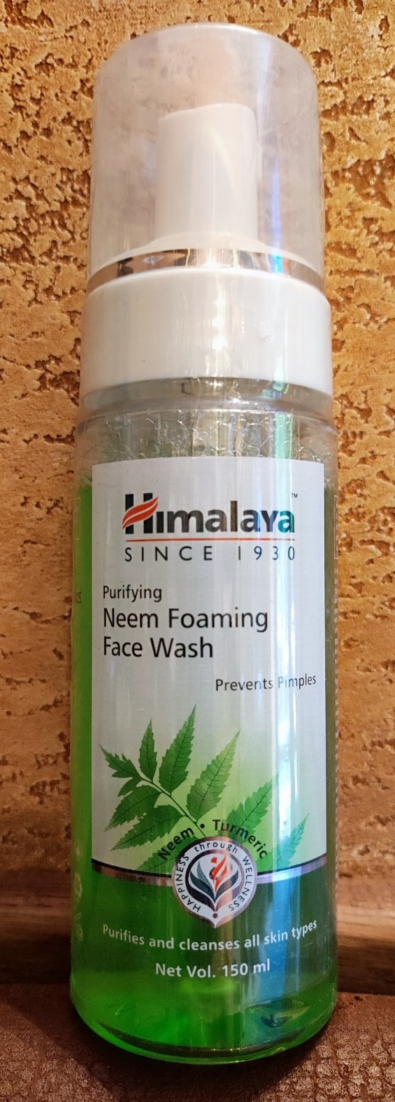 Пенка для умывания лица НИМ Очищающая Neem face wash Himalaya Herbals с нимом 150 мл Индия