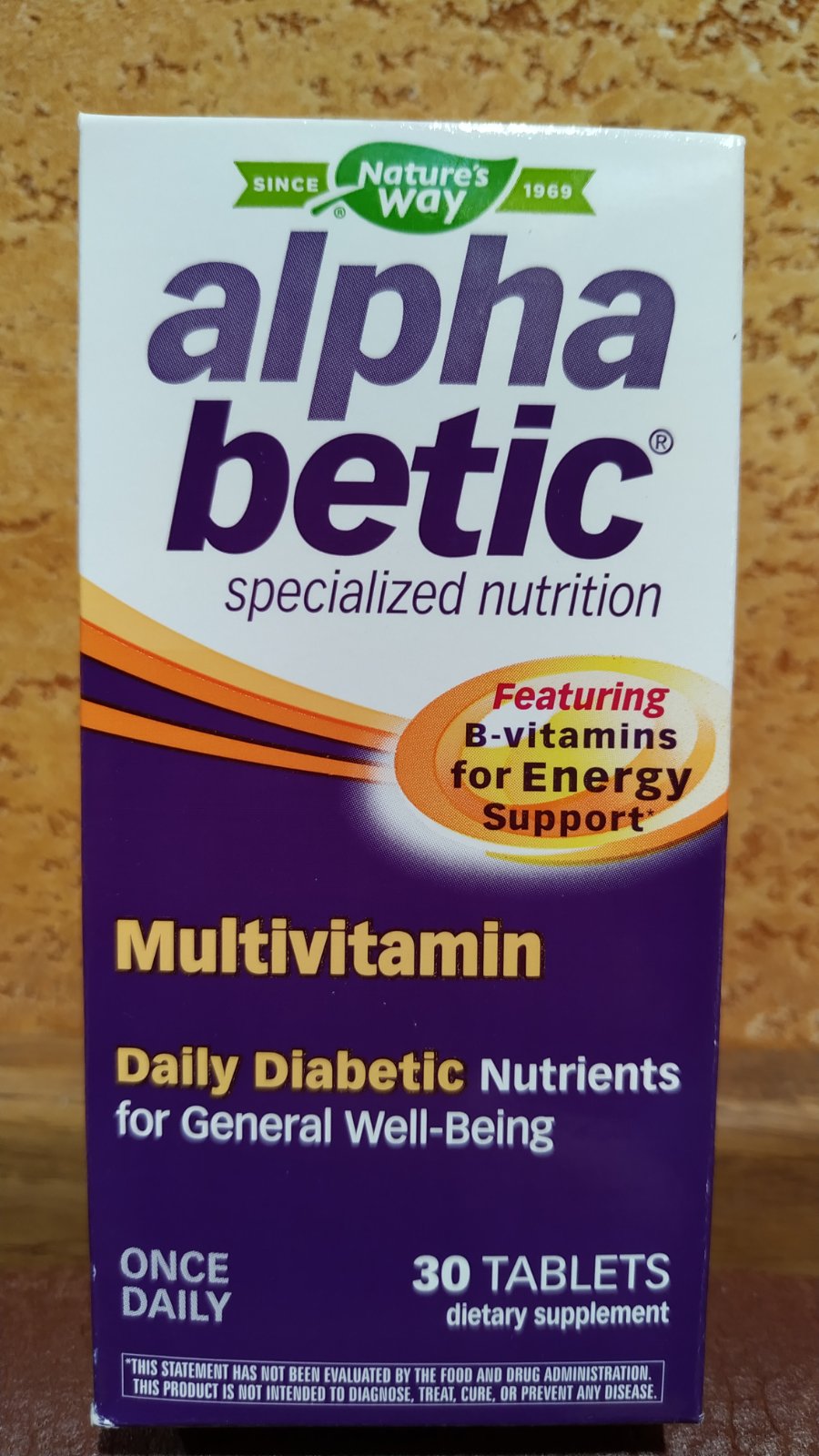 Alpha betic Multivitamin Daily Diabetic Мультивитамины Диабетик Витамины, сила, энергия, защита, комплекс витаминов, 30 табл. США